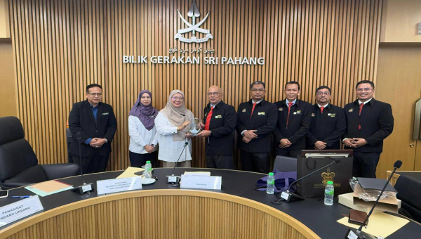 SESI TAKLIMAT DASAR PENGURUSAN HARTA YANG DISITA DAN DILUCUT HAK BERSAMA SETIAUSAHA KERAJAAN NEGERI PAHANG